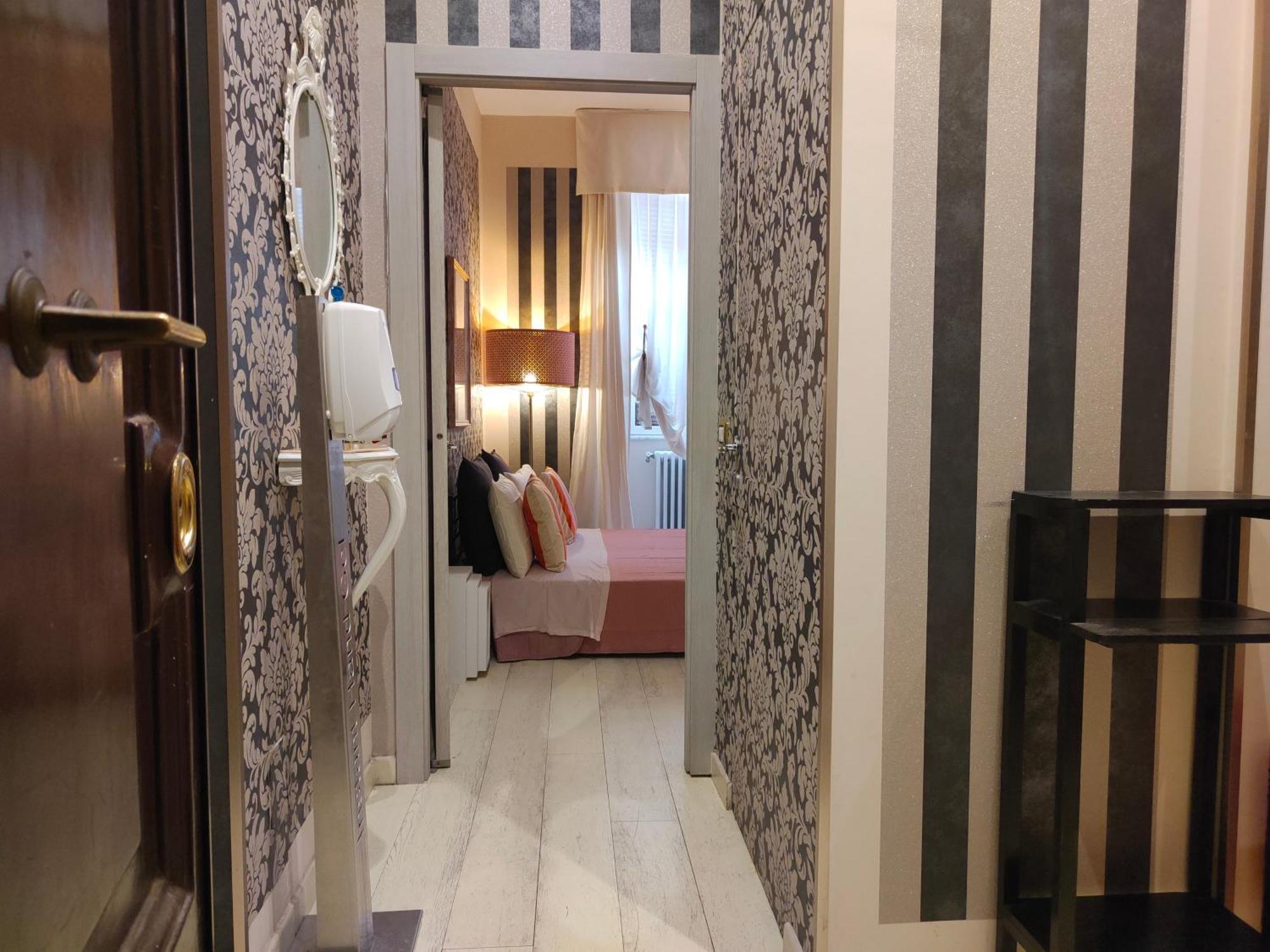 Smart & Luxury Colosseo Appartamento